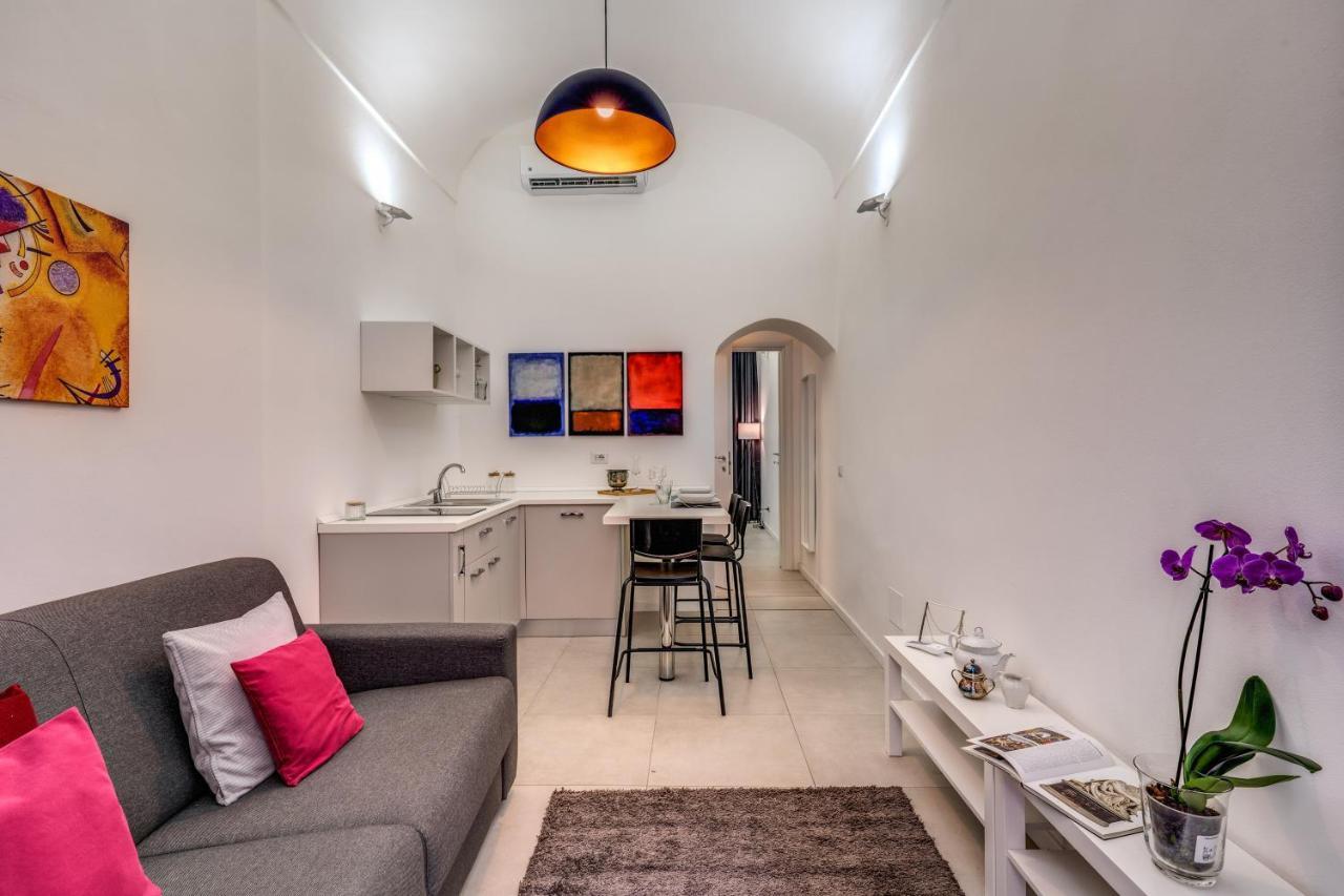 Studio Artis Piazza Di Spagna Рим Экстерьер фото